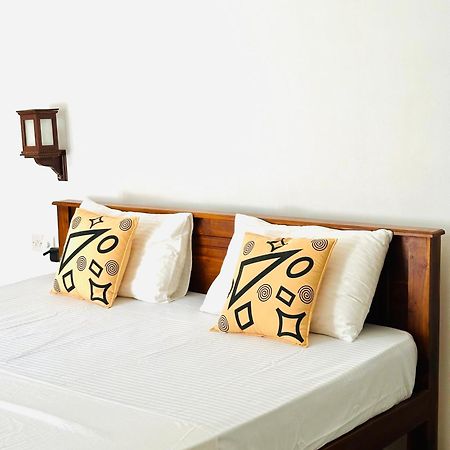 Welcome Family Guest House. Бентота Екстериор снимка