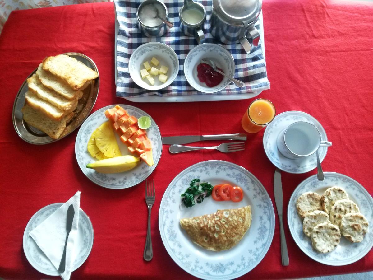Welcome Family Guest House. Бентота Екстериор снимка