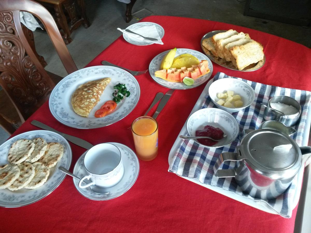 Welcome Family Guest House. Бентота Екстериор снимка
